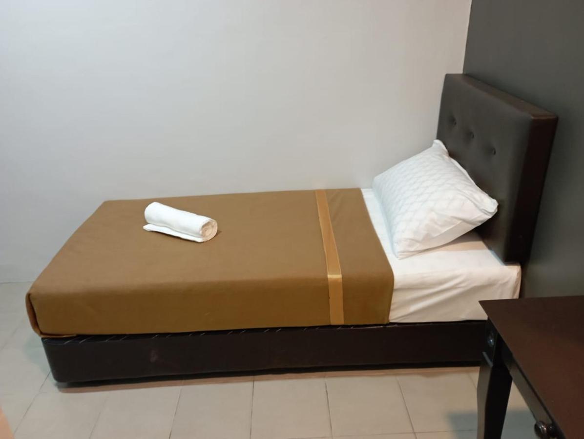 D Layaran Kuantan Lpt Exit 833 Hotel Exterior photo