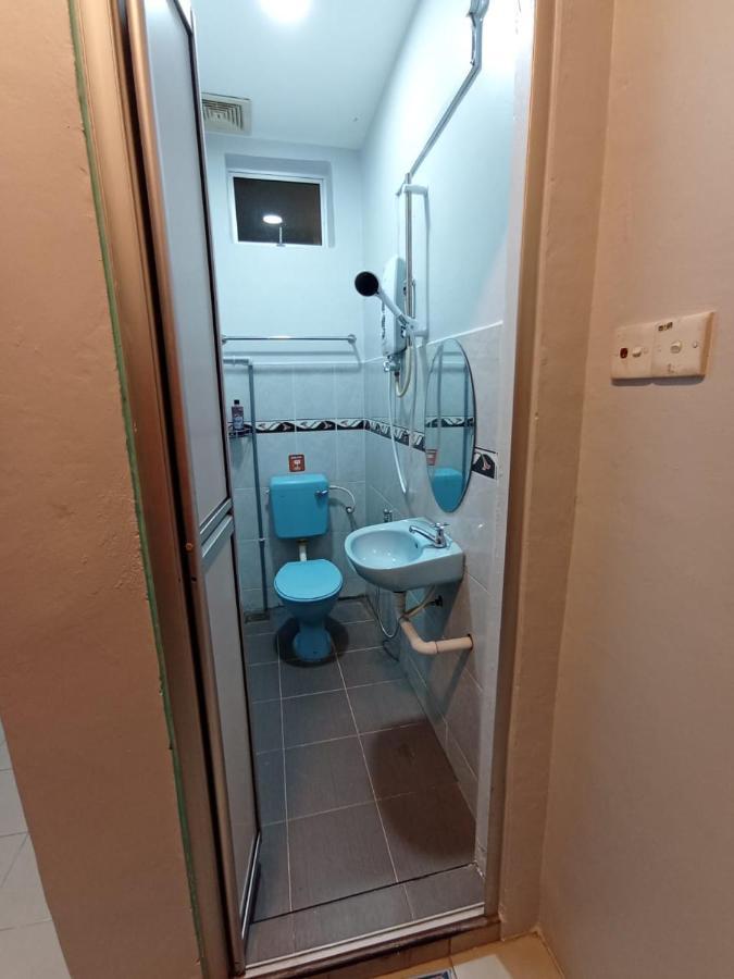 D Layaran Kuantan Lpt Exit 833 Hotel Exterior photo