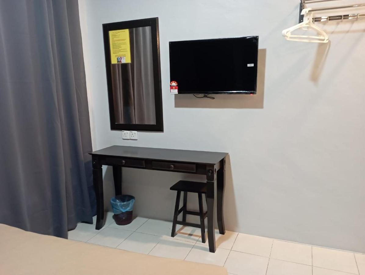 D Layaran Kuantan Lpt Exit 833 Hotel Exterior photo