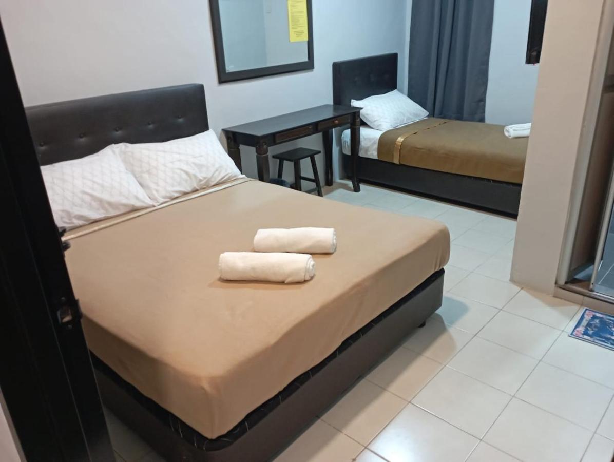 D Layaran Kuantan Lpt Exit 833 Hotel Exterior photo