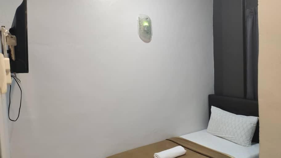 D Layaran Kuantan Lpt Exit 833 Hotel Exterior photo